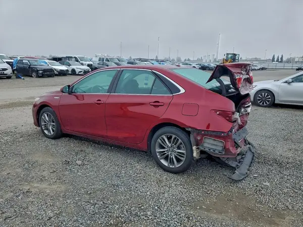 4T1BD1FK5GU194504 2016 TOYOTA CAMRY - Image 2