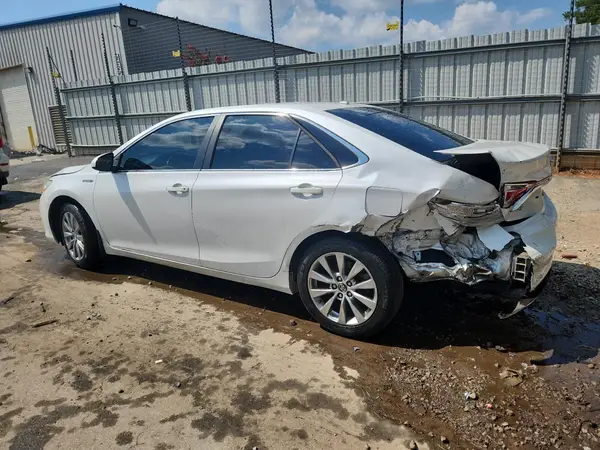 4T1BD1FK5GU196253 2016 TOYOTA CAMRY - Image 2