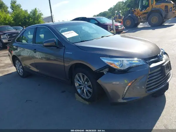 4T1BD1FK5GU198908 2016 TOYOTA CAMRY - Image 1