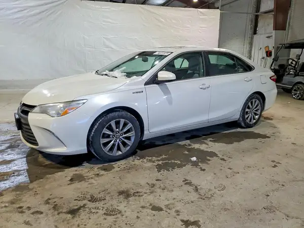 4T1BD1FK5HU206717 2017 TOYOTA CAMRY - Image 1