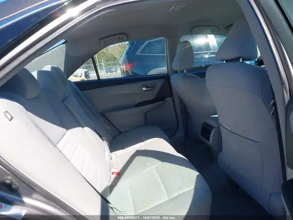 4T1BD1FK5HU206927 2017 TOYOTA CAMRY - Image 8