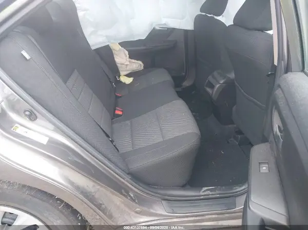 4T1BD1FK5HU207477 2017 TOYOTA CAMRY - Image 8