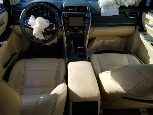 4T1BD1FK5HU228040 2017 TOYOTA CAMRY - Image 8