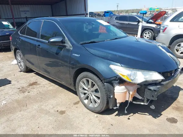 4T1BD1FK5HU228491 2017 TOYOTA CAMRY - Image 1