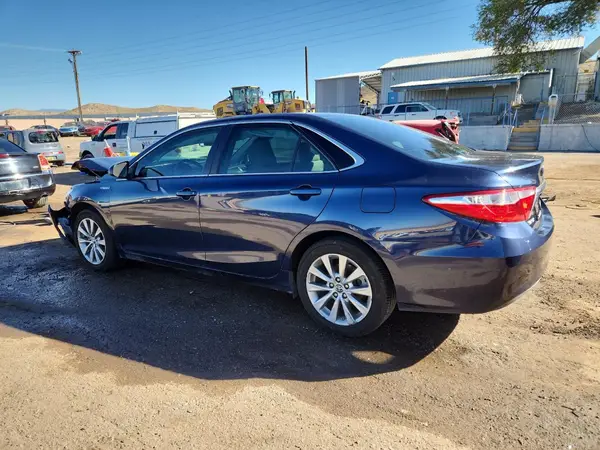 4T1BD1FK6GU185567 2016 TOYOTA CAMRY - Image 2