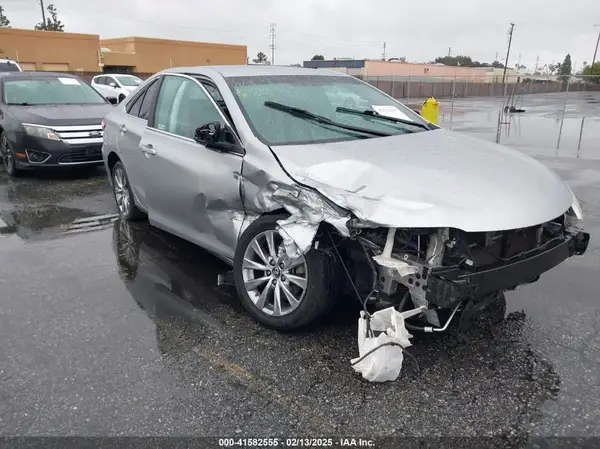 4T1BD1FK6GU188419 2016 TOYOTA CAMRY - Image 1