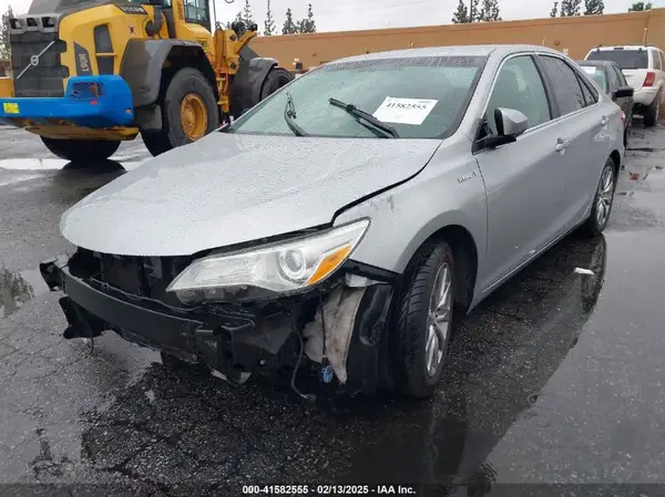 4T1BD1FK6GU188419 2016 TOYOTA CAMRY - Image 2