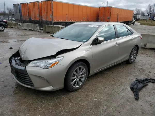 4T1BD1FK6GU189165 2016 TOYOTA CAMRY - Image 1