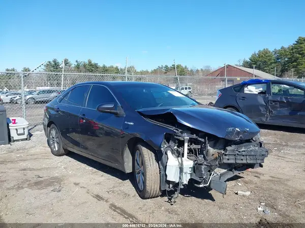 4T1BD1FK6GU194575 2016 TOYOTA CAMRY - Image 1