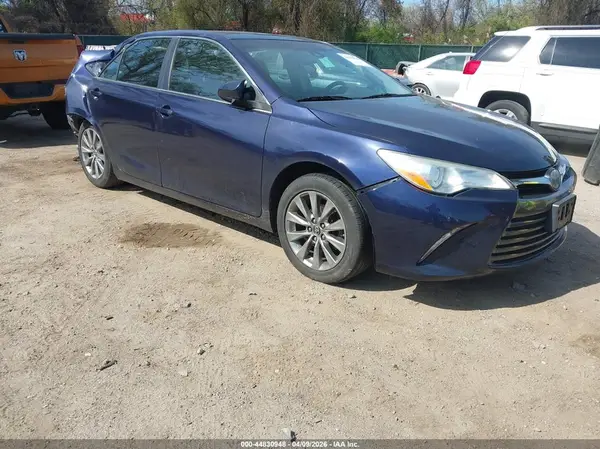 4T1BD1FK6GU196939 2016 TOYOTA CAMRY - Image 1