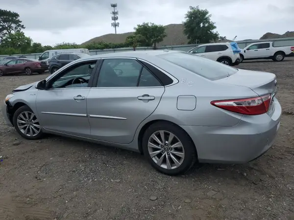 4T1BD1FK6GU197069 2016 TOYOTA CAMRY - Image 2