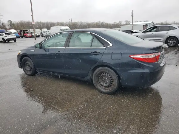 4T1BD1FK6GU198514 2016 TOYOTA CAMRY - Image 2