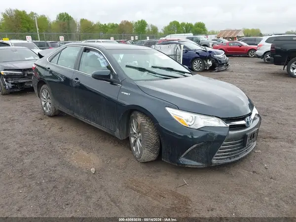 4T1BD1FK6GU200603 2016 TOYOTA CAMRY - Image 1