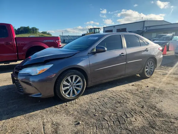 4T1BD1FK6HU205642 2017 TOYOTA CAMRY - Image 1