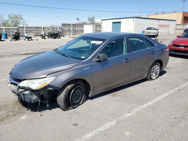 4T1BD1FK6HU213059 2017 TOYOTA CAMRY - Image 1