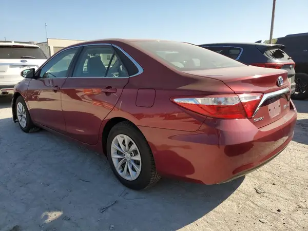 4T1BD1FK6HU214504 2017 TOYOTA CAMRY - Image 2