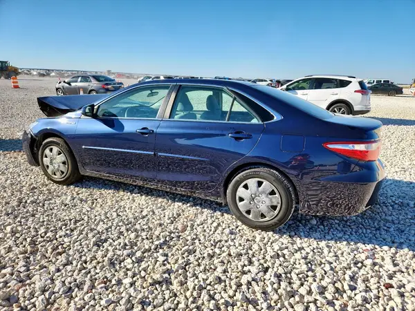 4T1BD1FK6HU216754 2017 TOYOTA CAMRY - Image 2