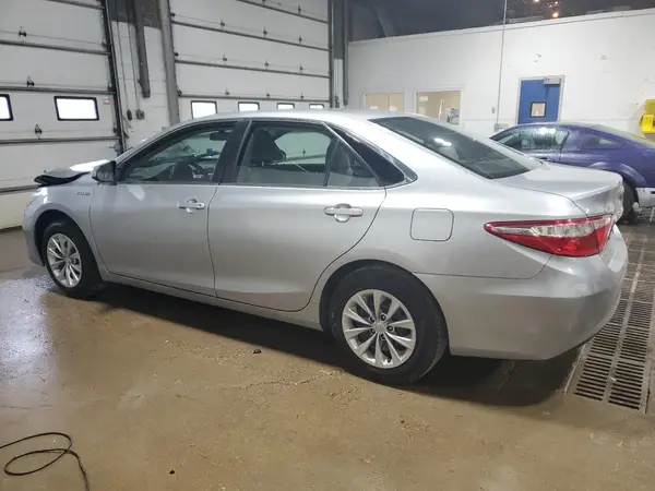 4T1BD1FK6HU220478 2017 TOYOTA CAMRY - Image 2