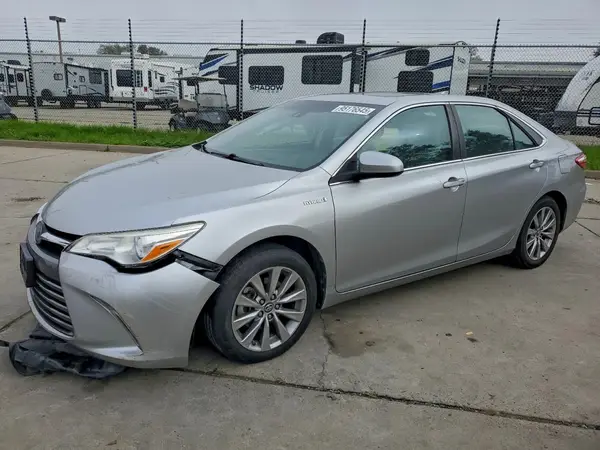4T1BD1FK6HU222490 2017 TOYOTA CAMRY - Image 1