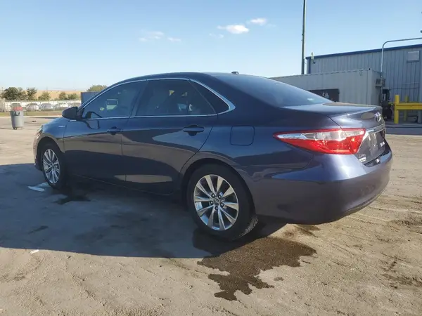 4T1BD1FK6HU226278 2017 TOYOTA CAMRY - Image 2