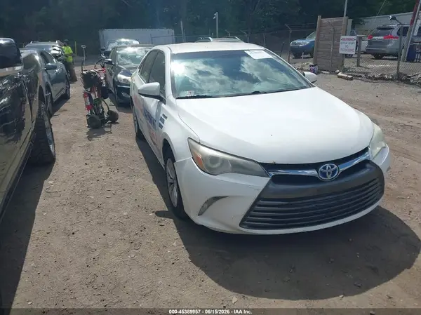 4T1BD1FK7GU177526 2016 TOYOTA CAMRY - Image 1