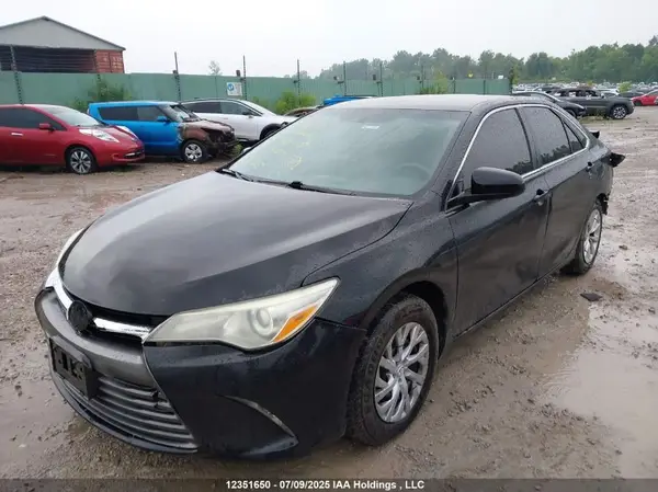 4T1BD1FK7GU182015 2016 TOYOTA CAMRY - Image 2