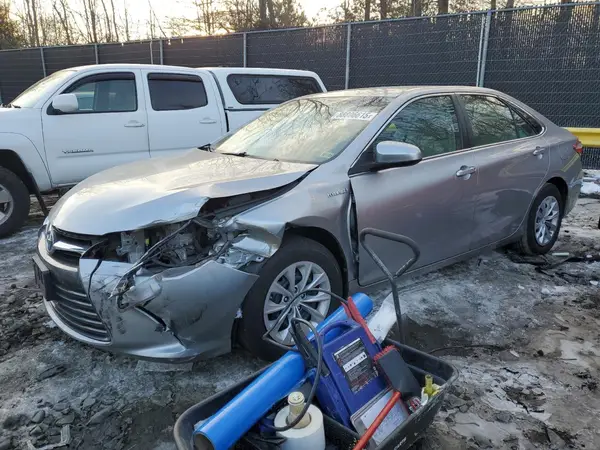 4T1BD1FK7GU182449 2016 TOYOTA CAMRY - Image 1
