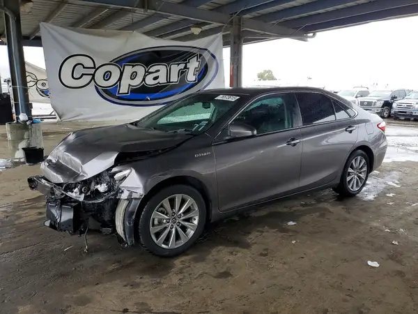 4T1BD1FK7GU184993 2016 TOYOTA CAMRY - Image 1