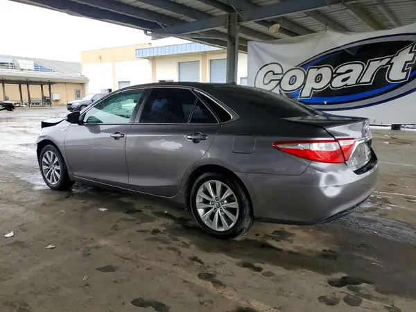 4T1BD1FK7GU184993 2016 TOYOTA CAMRY - Image 2