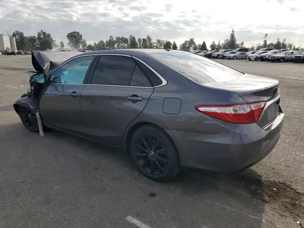 4T1BD1FK7GU186209 2016 TOYOTA CAMRY - Image 2