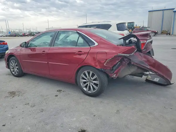 4T1BD1FK7GU189742 2016 TOYOTA CAMRY - Image 2