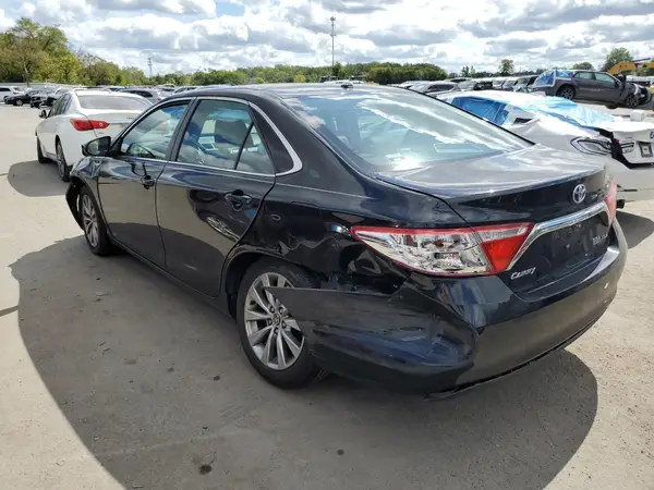 4T1BD1FK7GU190549 2016 TOYOTA CAMRY - Image 2