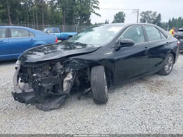 4T1BD1FK7GU190759 2016 TOYOTA CAMRY - Image 2