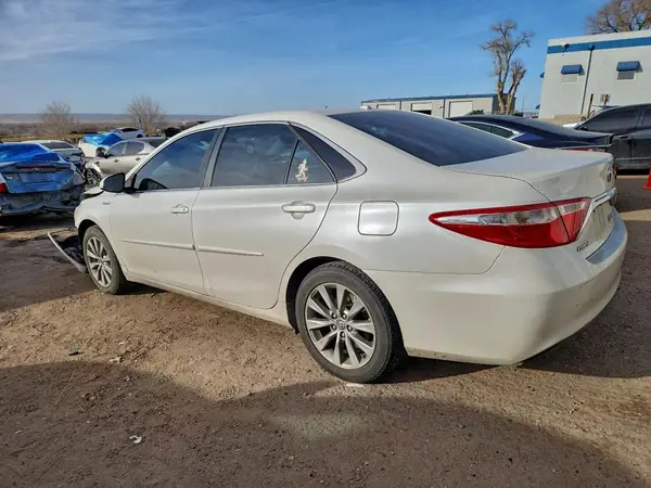 4T1BD1FK7HU201499 2017 TOYOTA CAMRY - Image 2