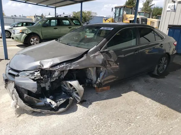 4T1BD1FK7HU205956 2017 TOYOTA CAMRY - Image 1