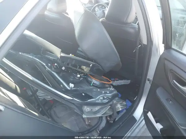 4T1BD1FK7HU211157 2017 TOYOTA CAMRY - Image 8