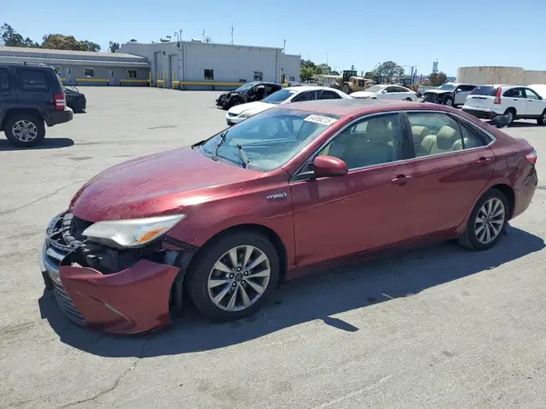 4T1BD1FK7HU217492 2017 TOYOTA CAMRY - Image 1