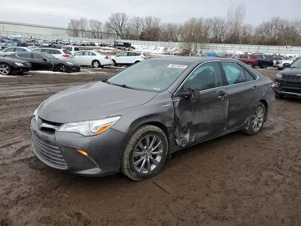 4T1BD1FK7HU228461 2017 TOYOTA CAMRY - Image 1