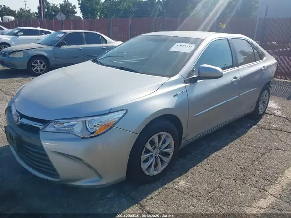 4T1BD1FK8GU186851 2016 TOYOTA CAMRY - Image 2