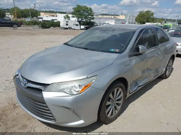 4T1BD1FK8GU187532 2016 TOYOTA CAMRY - Image 2