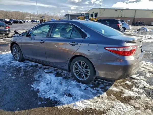 4T1BD1FK8GU188860 2016 TOYOTA CAMRY - Image 2