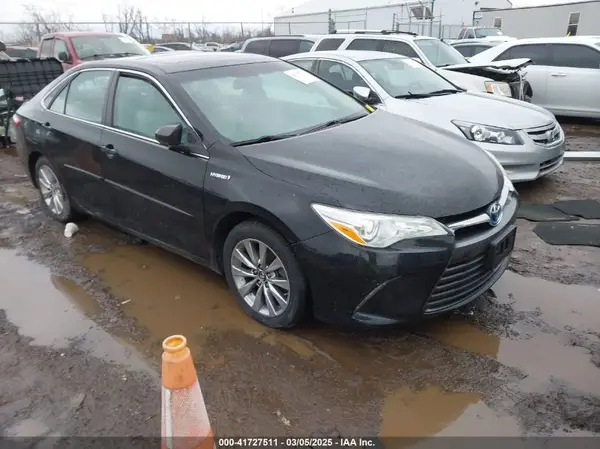 4T1BD1FK8GU196294 2016 TOYOTA CAMRY - Image 1