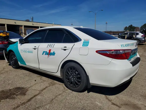 4T1BD1FK8GU198014 2016 TOYOTA CAMRY - Image 2