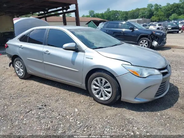 4T1BD1FK8HU203987 2017 TOYOTA CAMRY - Image 1