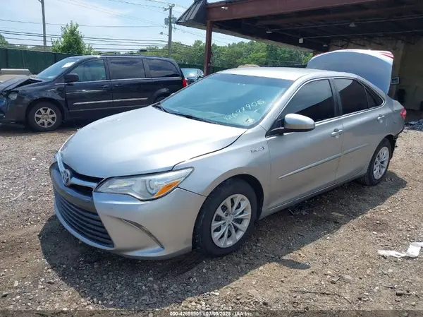 4T1BD1FK8HU203987 2017 TOYOTA CAMRY - Image 2