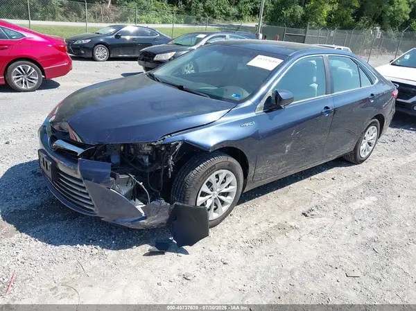 4T1BD1FK8HU206677 2017 TOYOTA CAMRY - Image 2