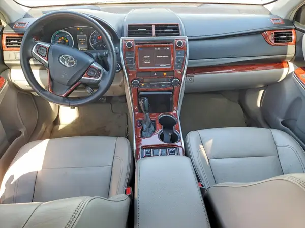 4T1BD1FK8HU208073 2017 TOYOTA CAMRY - Image 8