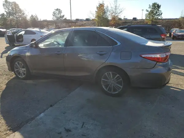 4T1BD1FK8HU212849 2017 TOYOTA CAMRY - Image 2