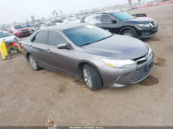 4T1BD1FK8HU214245 2017 TOYOTA CAMRY - Image 1
