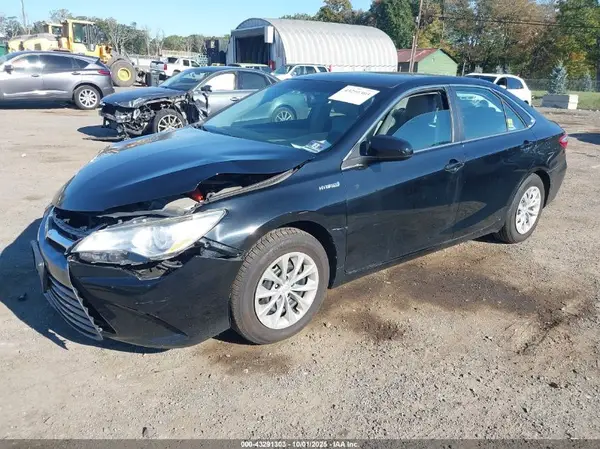 4T1BD1FK8HU219865 2017 TOYOTA CAMRY - Image 2